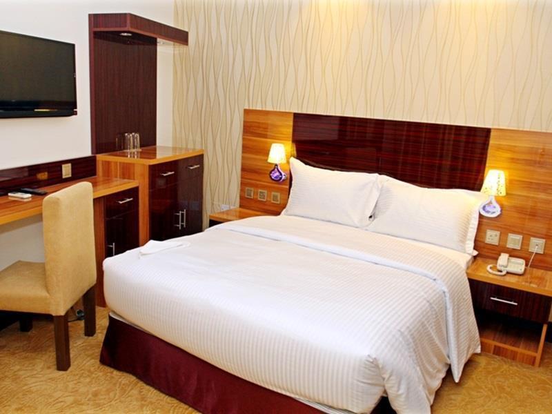 Fal Hotel L.L.C Dubaj Zewnętrze zdjęcie